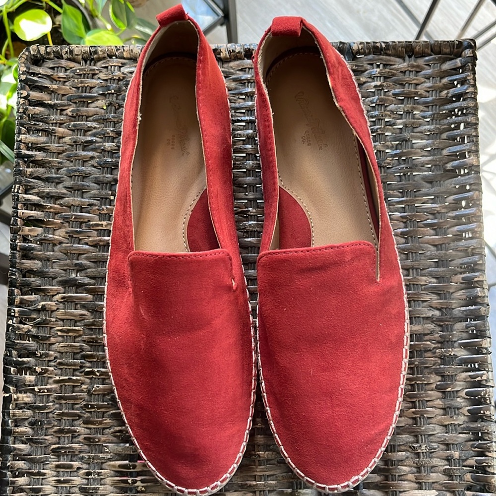 UNIVERSAL THREAD Juliet slip on‎ loafer flat women’s size 9.5